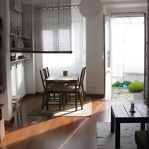 The Back Yard Nest Lisboa